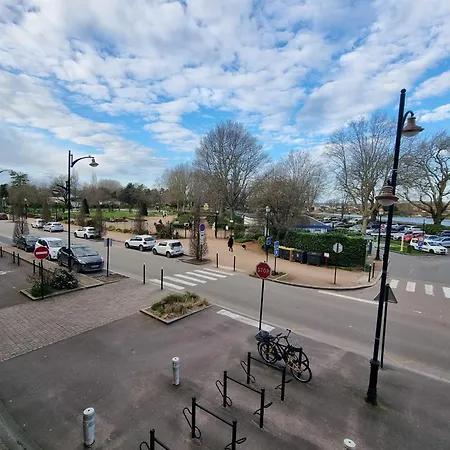 L'avant Port Stunning View Of Honfleur's Outer Harbor 53 M 2 Guest Apartment Honfleur